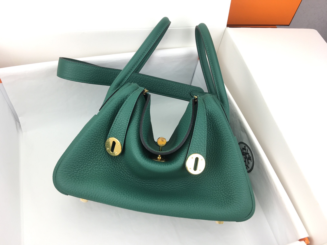 Hermes Lindy 30cm Handbag Shoulder Bag In Vert Vertigo Clemence Leather